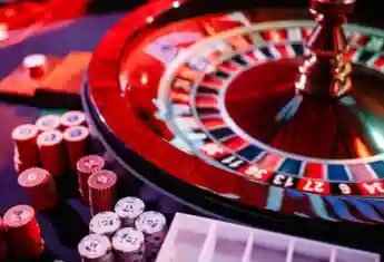 Casino-style entertainment flow from Buffalo King across 44 apk sections